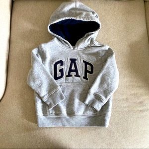 GAP 2T Hoodie EUC